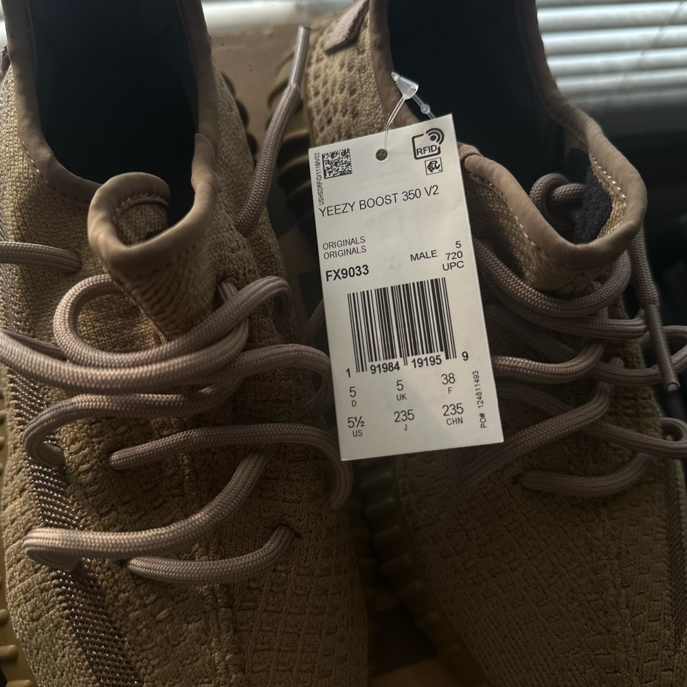 Adidas Yeezy Boost 350 V2 'Earth' - Picture 4 of 12
